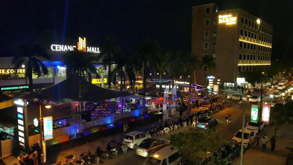 Cenang Plaza Beach Hotel - 3