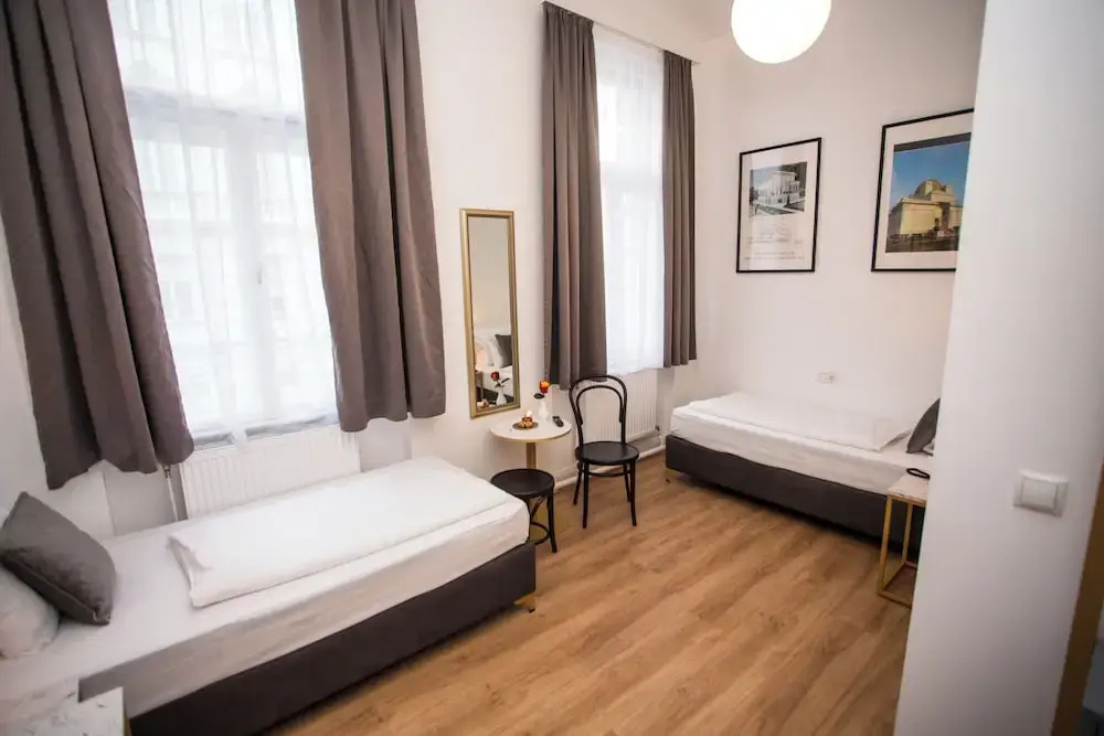 Classic Double room (twin beds)