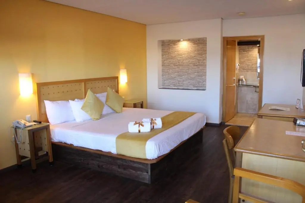 Standard Double room (full double bed)