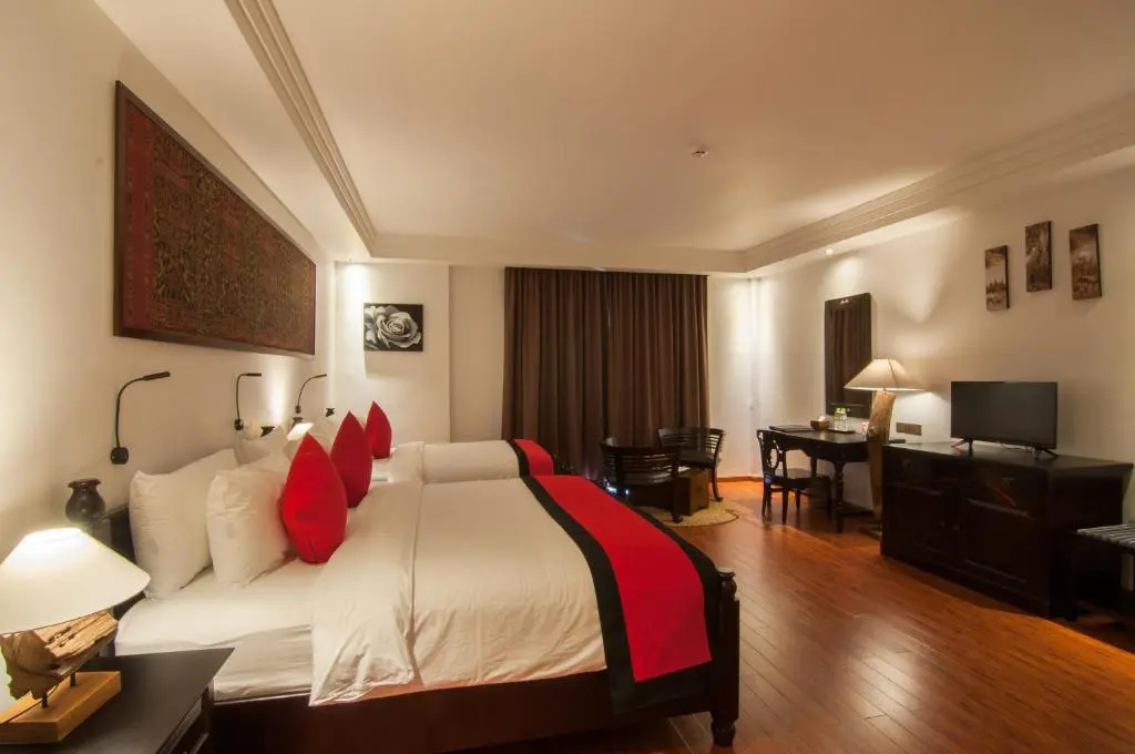 Single Junior Suite with balcony (single bed)