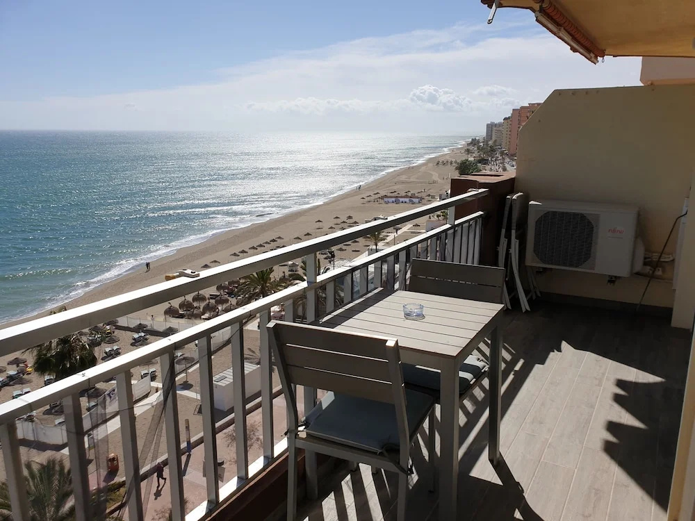 Apartamento El Yate In Front Of The Sea