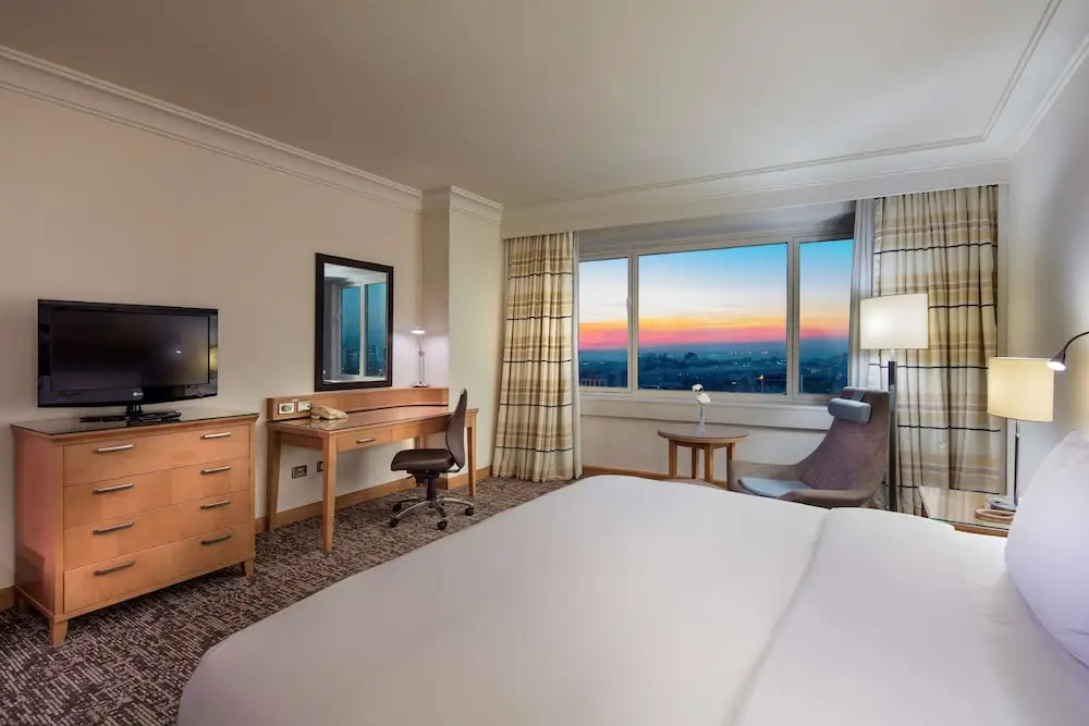 Adana Hilton SA - Chambres