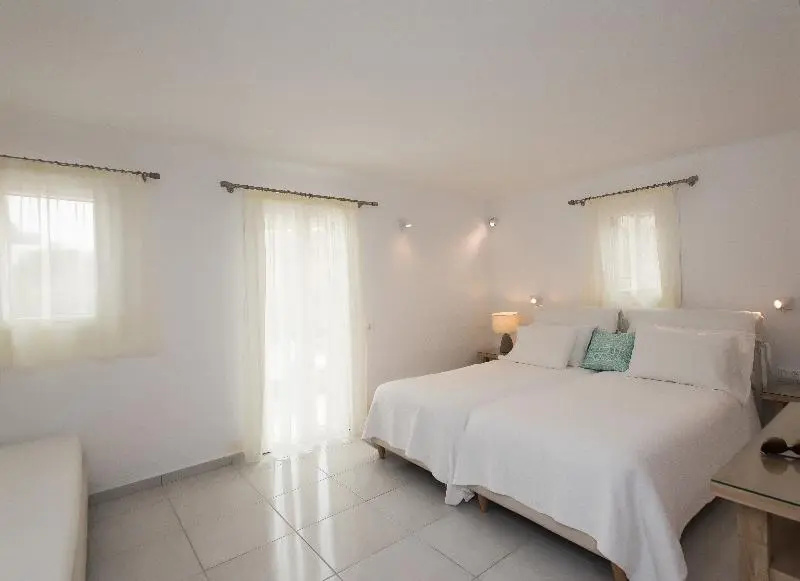 1 Bedroom Deluxe Family room