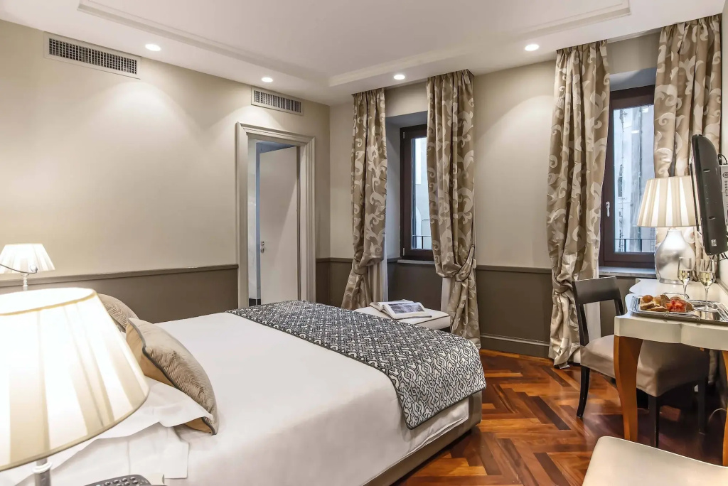 Hotel photo 11