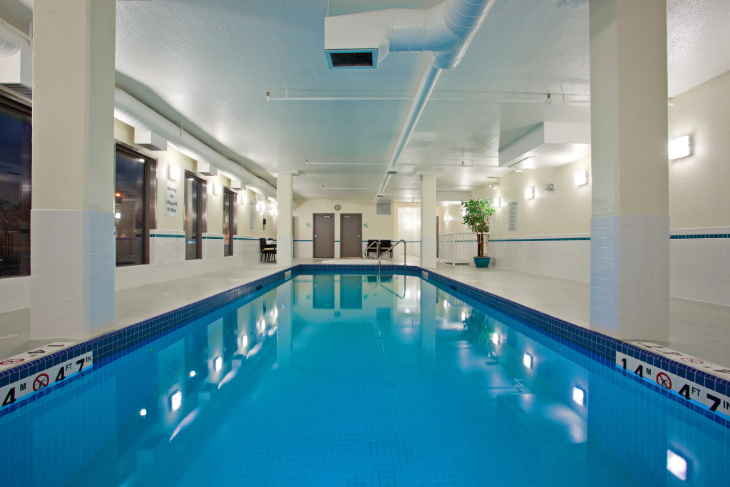 Holiday Inn Conference Center Edmonton South by IHG - Général
