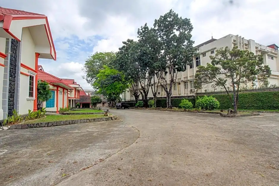 OYO 3180 Hotel Rian Cottage