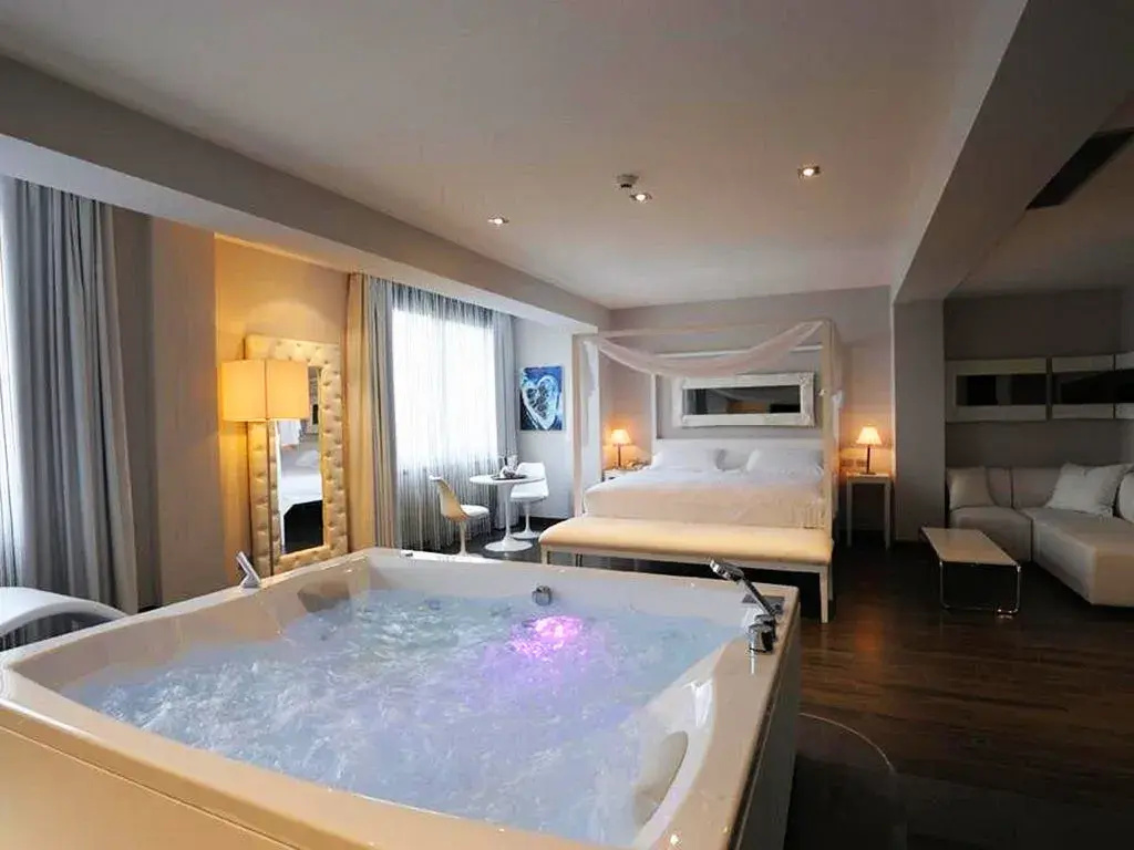 Hotel photo 9