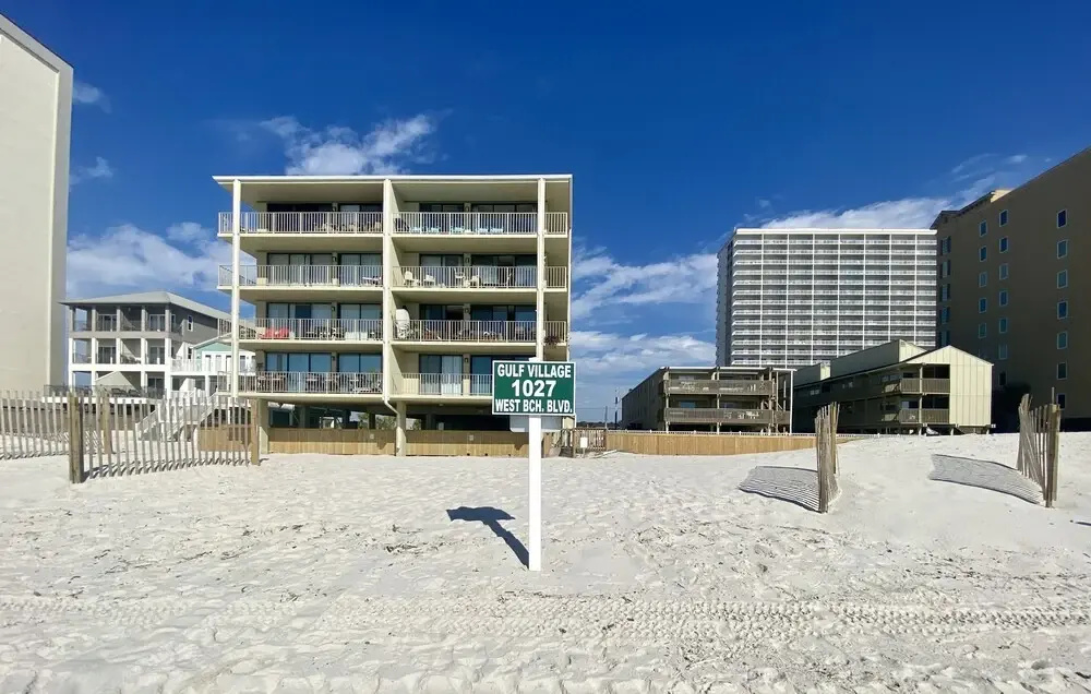 Gulf Village by ALBVR