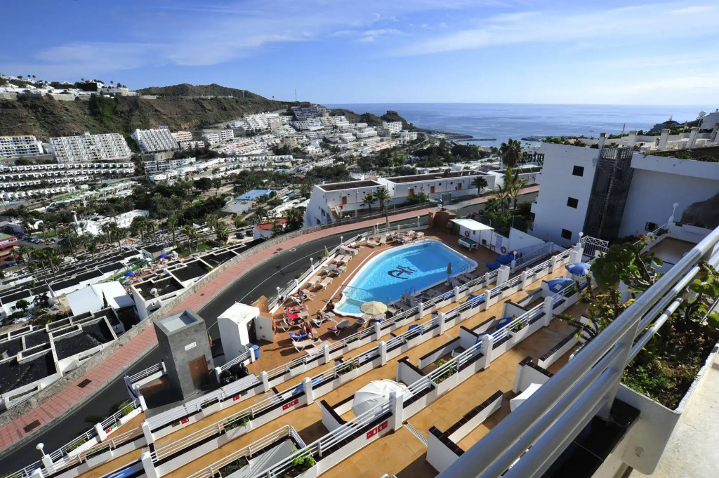 Rocamar Apartments