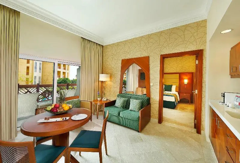 Crowne Plaza Jordan Dead Sea Resort & Spa by IHG - Chambres