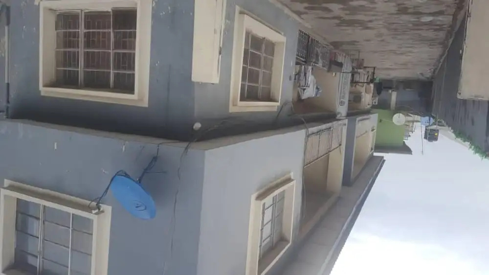 Impeccable 3-bed Apartment Located in Lagos