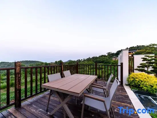 Floral Hotel·Guanlan Banshanju Hotel