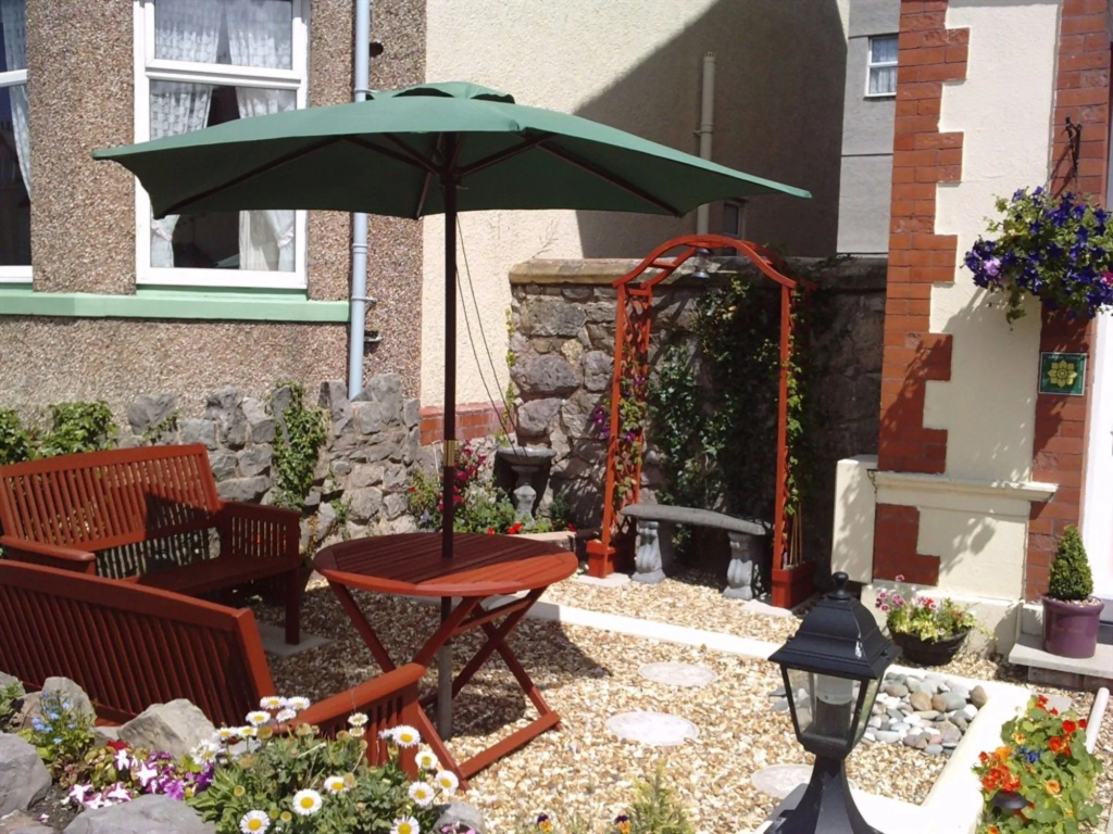 Ascot House Guest House (Adults Only)