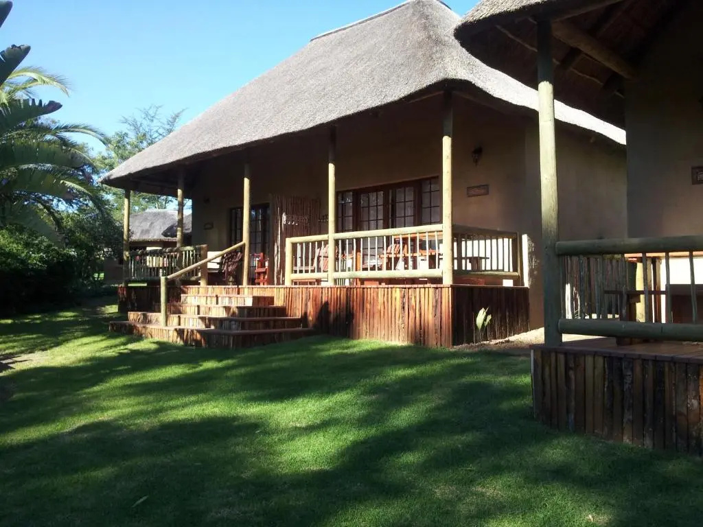 Bungalow with garden view