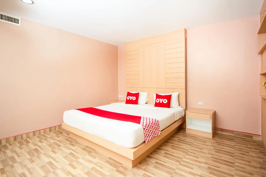 Superior Double room (full double bed)