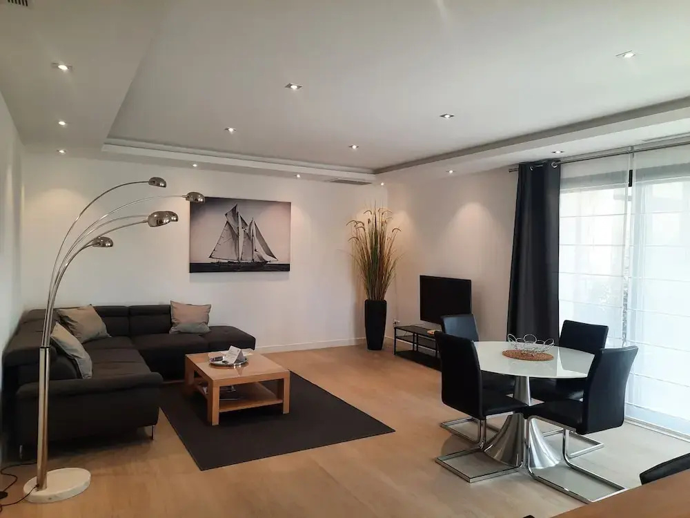 Business Apartment
