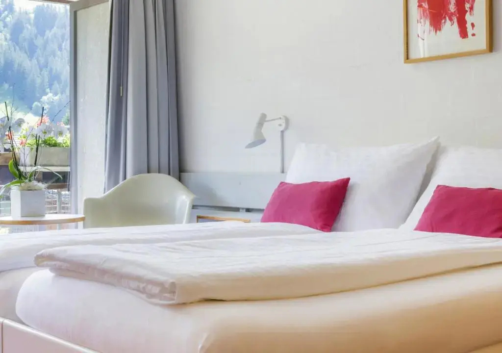 Hotel Kreuz Lenk - Chambres