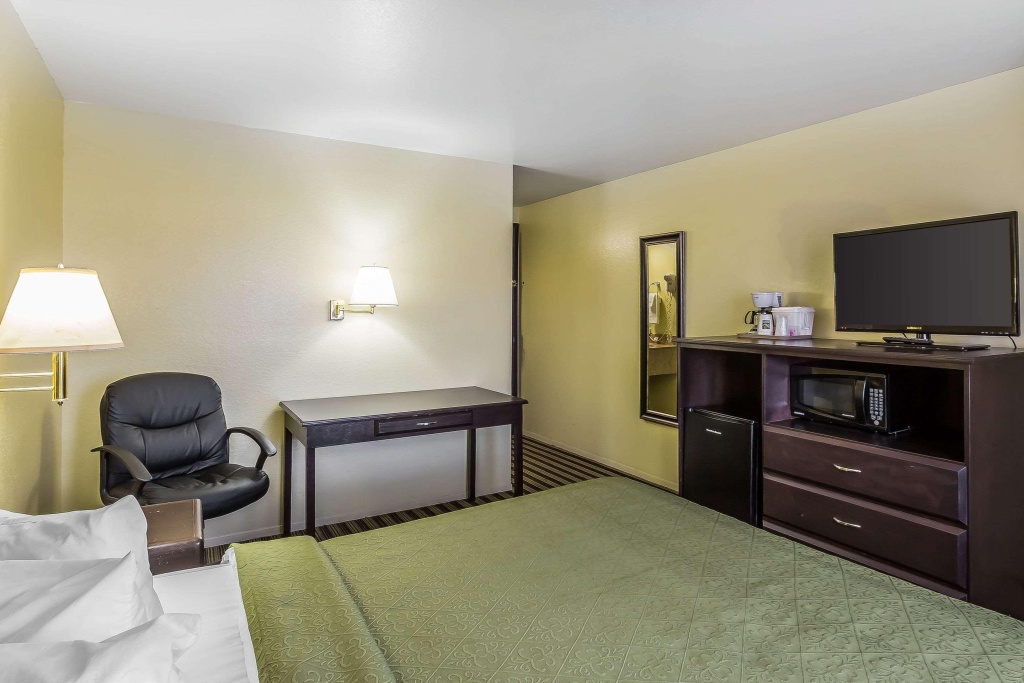 Quality Inn Clovis — 5