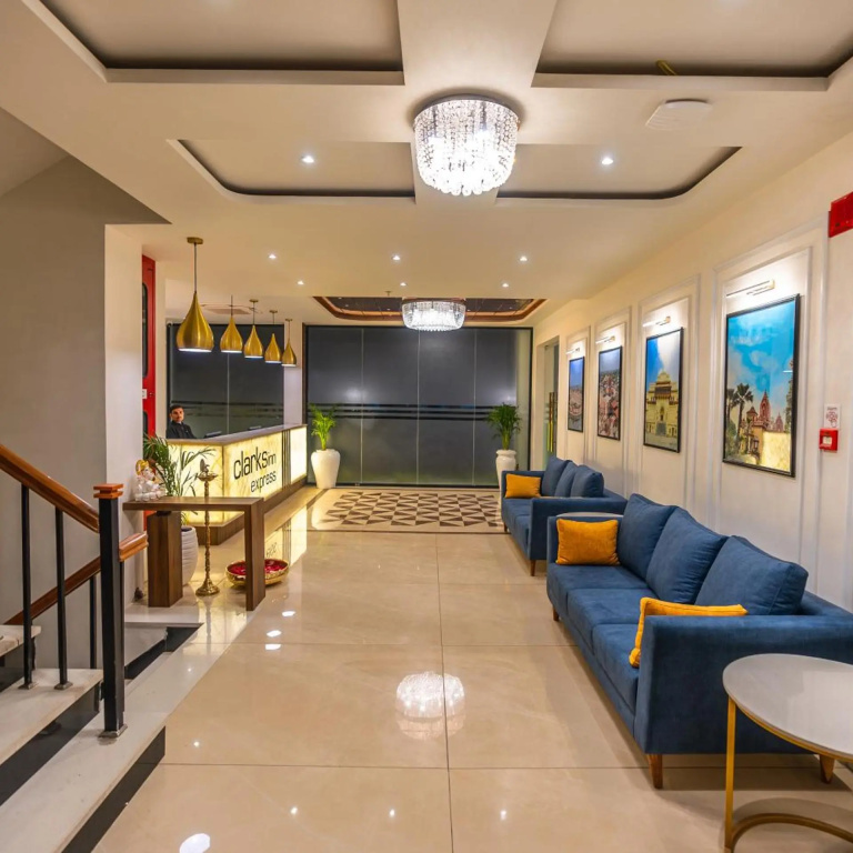 Clarks Inn Express Ayodhya — 2