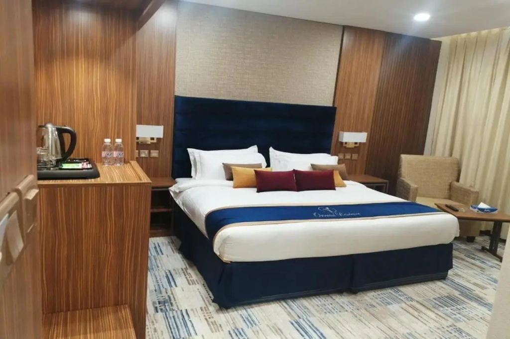 Hotel photo 12