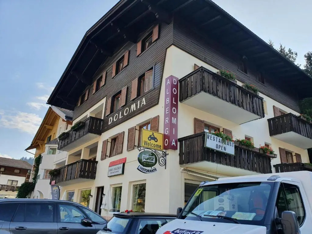 Albergo Bar Ristorante Dolomia
