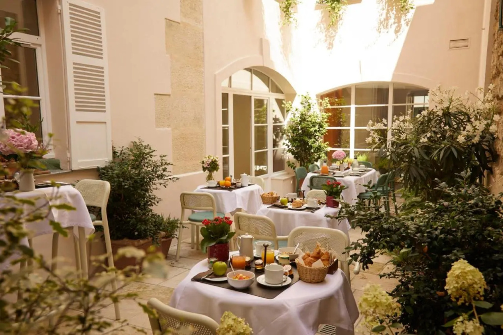 Hotel photo 20