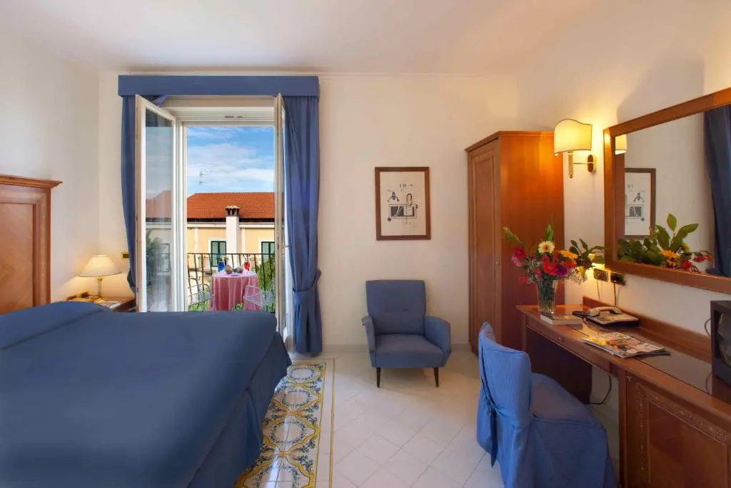 Continental Hotel - Chambres