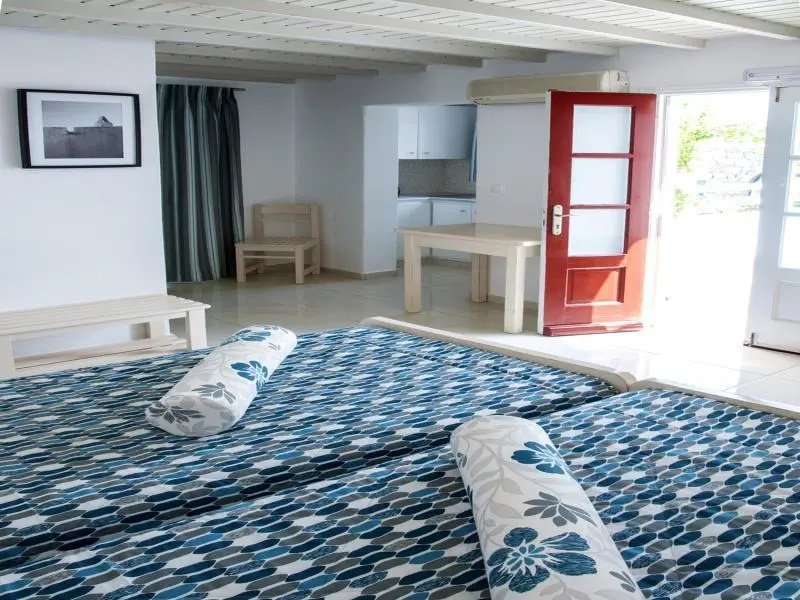 Double Studio (twin beds)