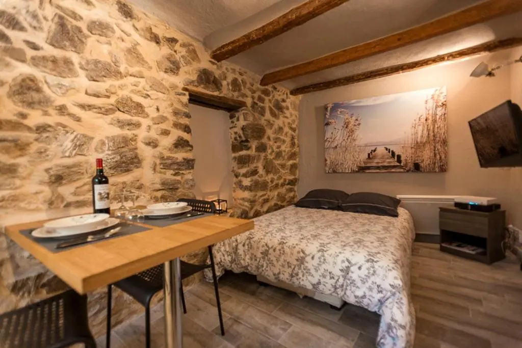 Studio Supérieur Saint Antoine - Chambres