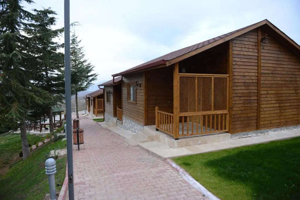 Double Bungalow with land view full double bed