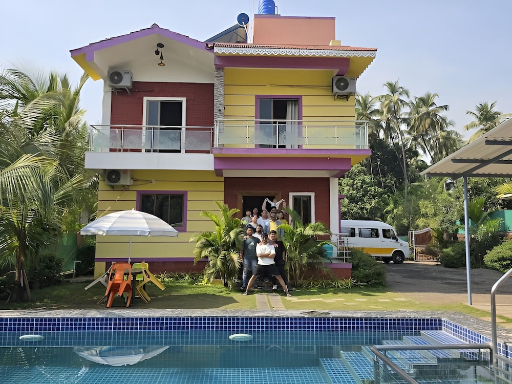 SeaBreeze Nature Embrace Villa - Alibaug