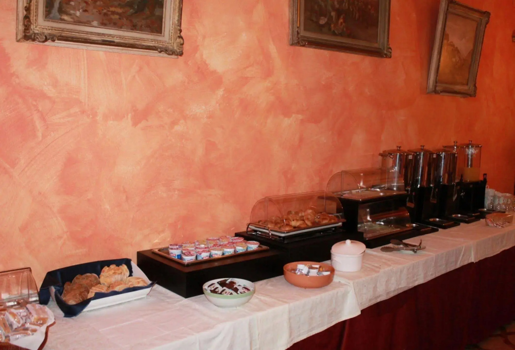Hotel photo 17