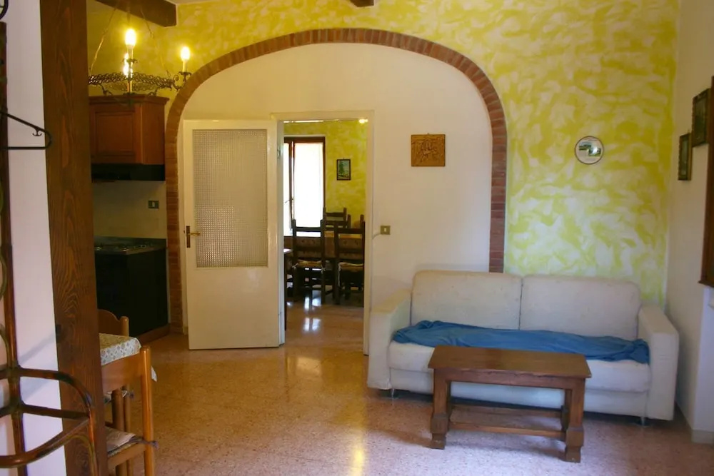Wonderful private villa with A/C, WIFI, private pool, TV, veranda, parking, close to Montepulciano
