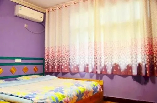 Fenghuang Liunian'erban Inn