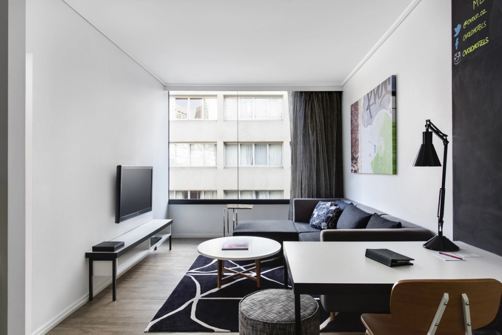 1 Bedroom Suite