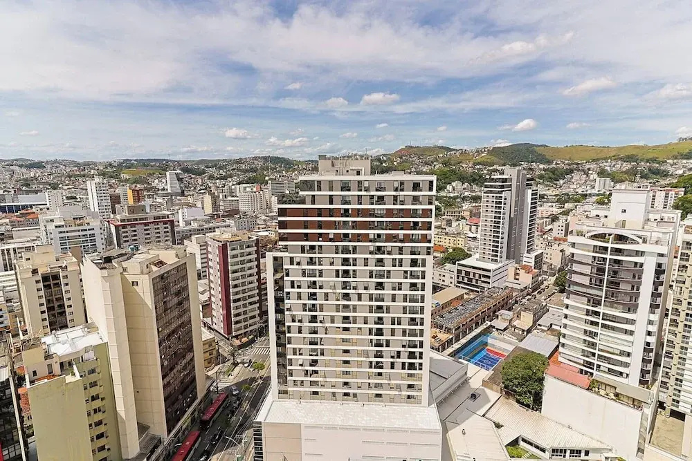 Studio no Centro com Academia Piscina e Varanda