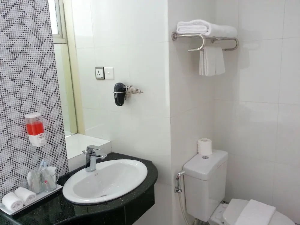 Economy Double room (twin beds)