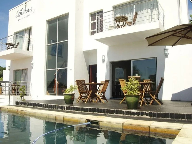 Aristotle Guest House - фото 14