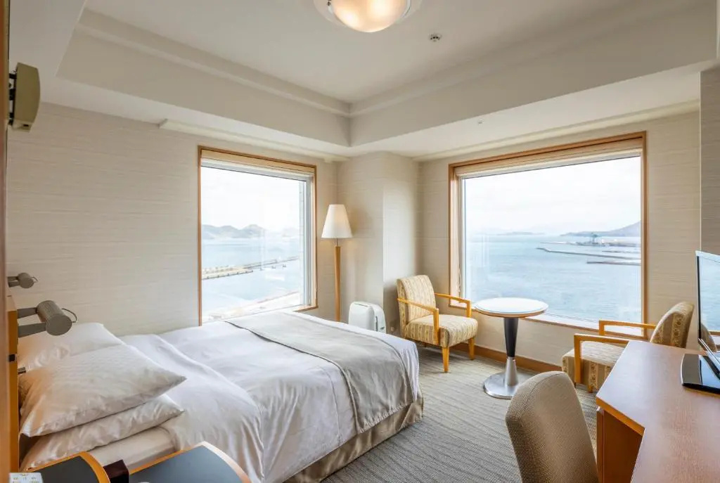 JR Hotel Clement Takamatsu - Chambres