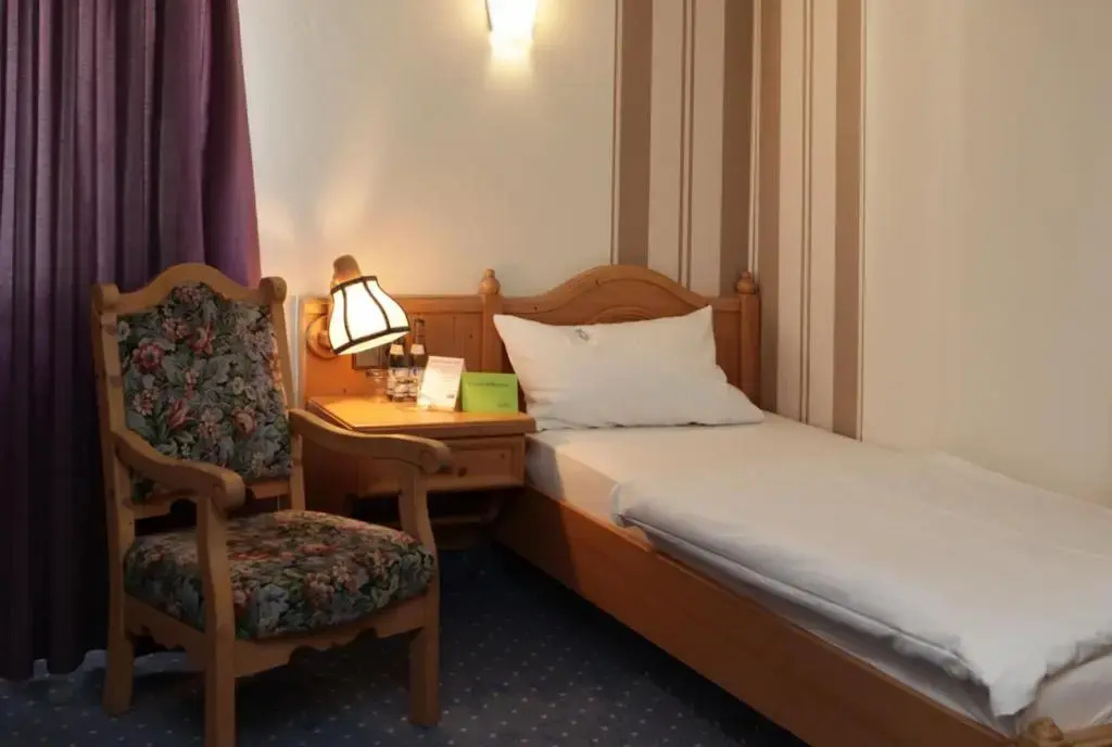 Parkhotel Altes Kaffeehaus - Chambres