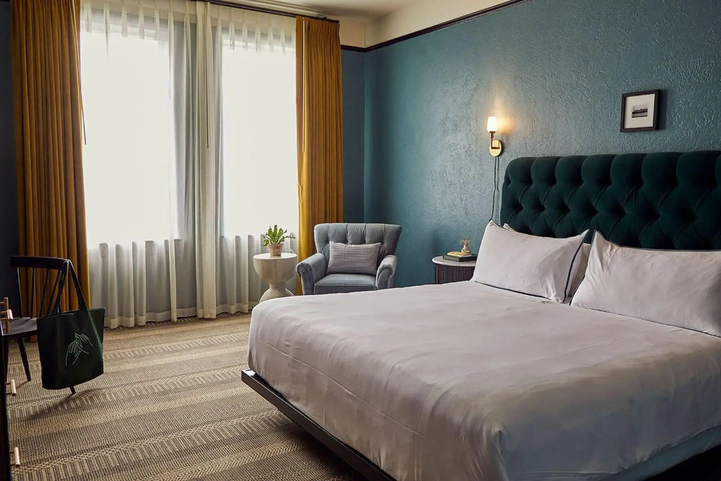 Emeline — фото 3