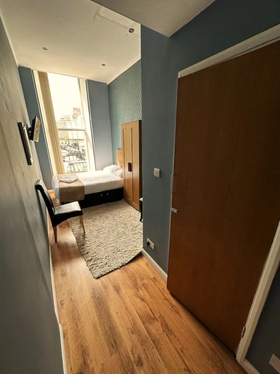 Двухместный номер Standard двуспальная кровать в Somerset Hotel Baker Street London