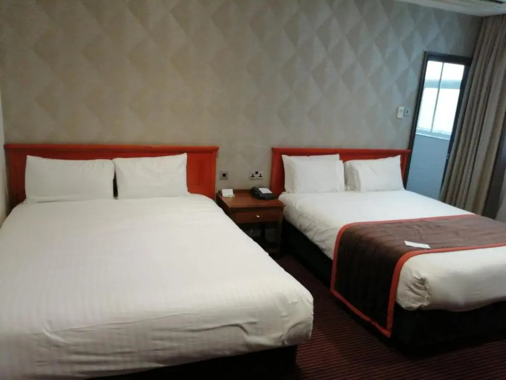 Classic Double room (full double bed)