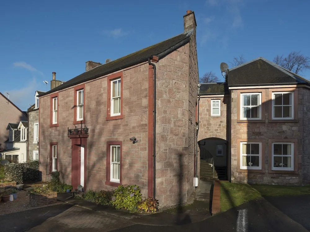 Glen Devon