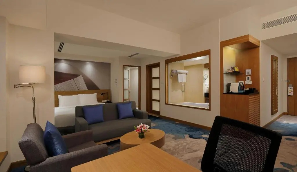 Novotel Hyderabad Convention Centre Hotel - Chambres