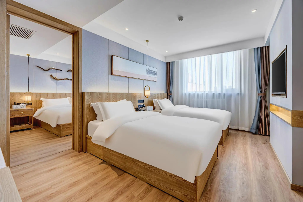 Happy Dragon Universal Vacation Hotel (Beijing Tongzhou Wanda Plaza) in Beijing