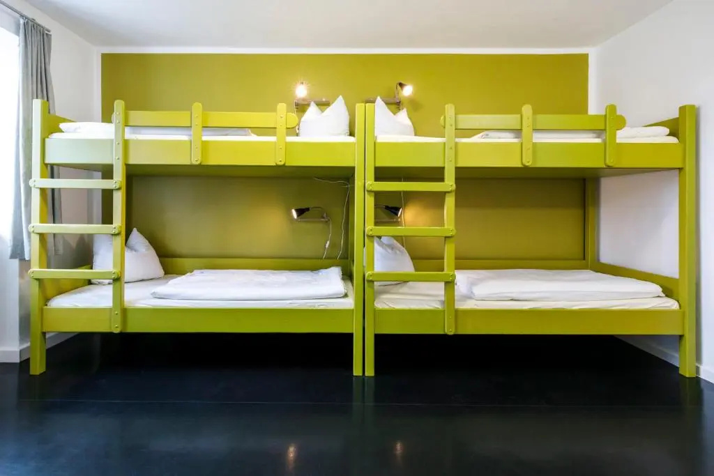 Classic Quadruple room