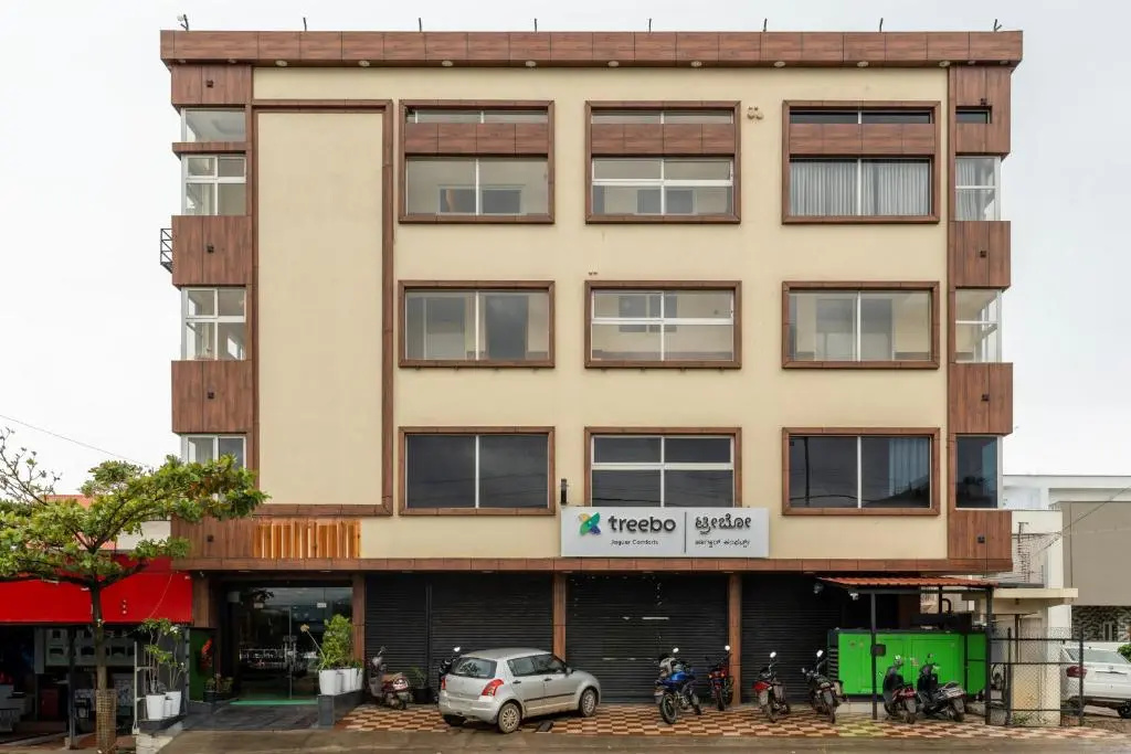 Treebo Jaguar Comforts, 3 Kms From Mahatma Gandhi Park