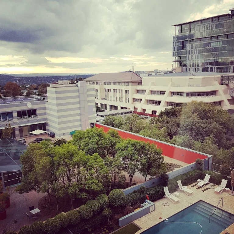 Holiday Inn Johannesburg - Rosebank by IHG - Chambres