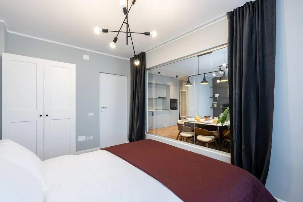 Bright 2BR Flat - Top Location - Amazing Balcony